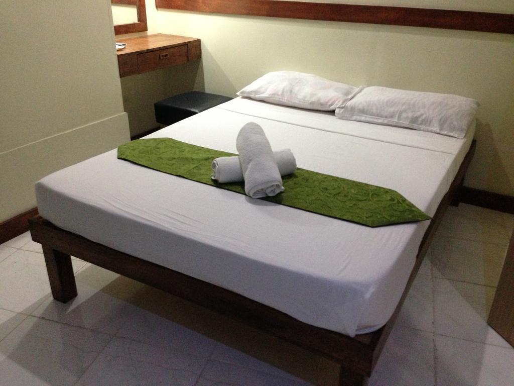 Qm Pension House Tagbilaran Værelse billede
