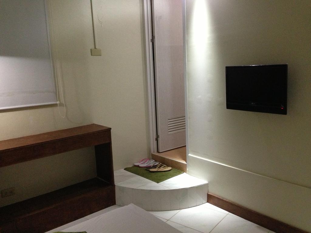 Qm Pension House Tagbilaran Værelse billede