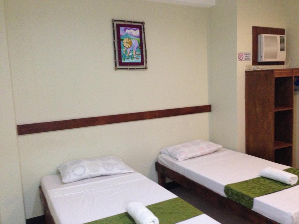 Qm Pension House Tagbilaran Værelse billede