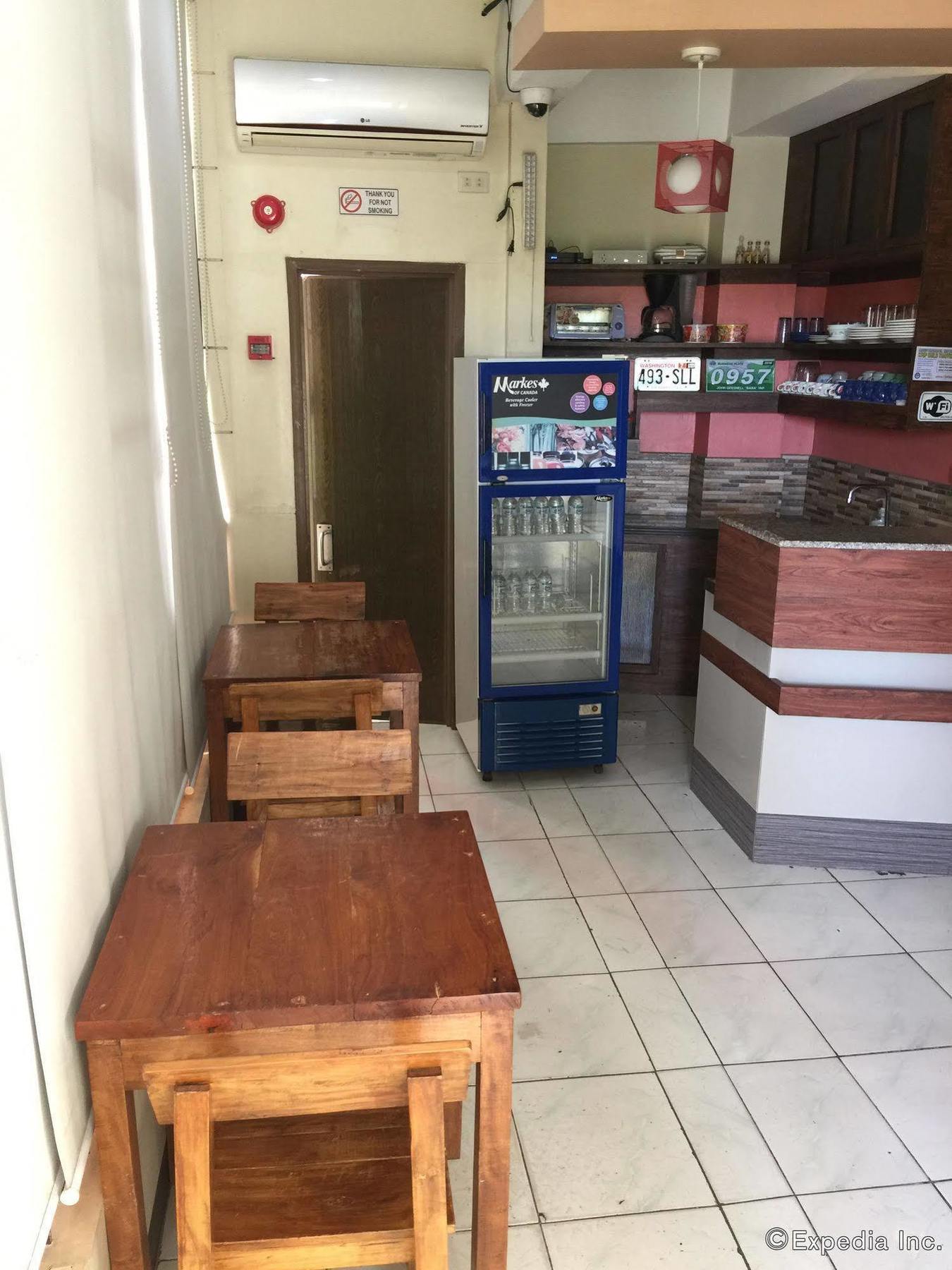 Qm Pension House Tagbilaran Eksteriør billede