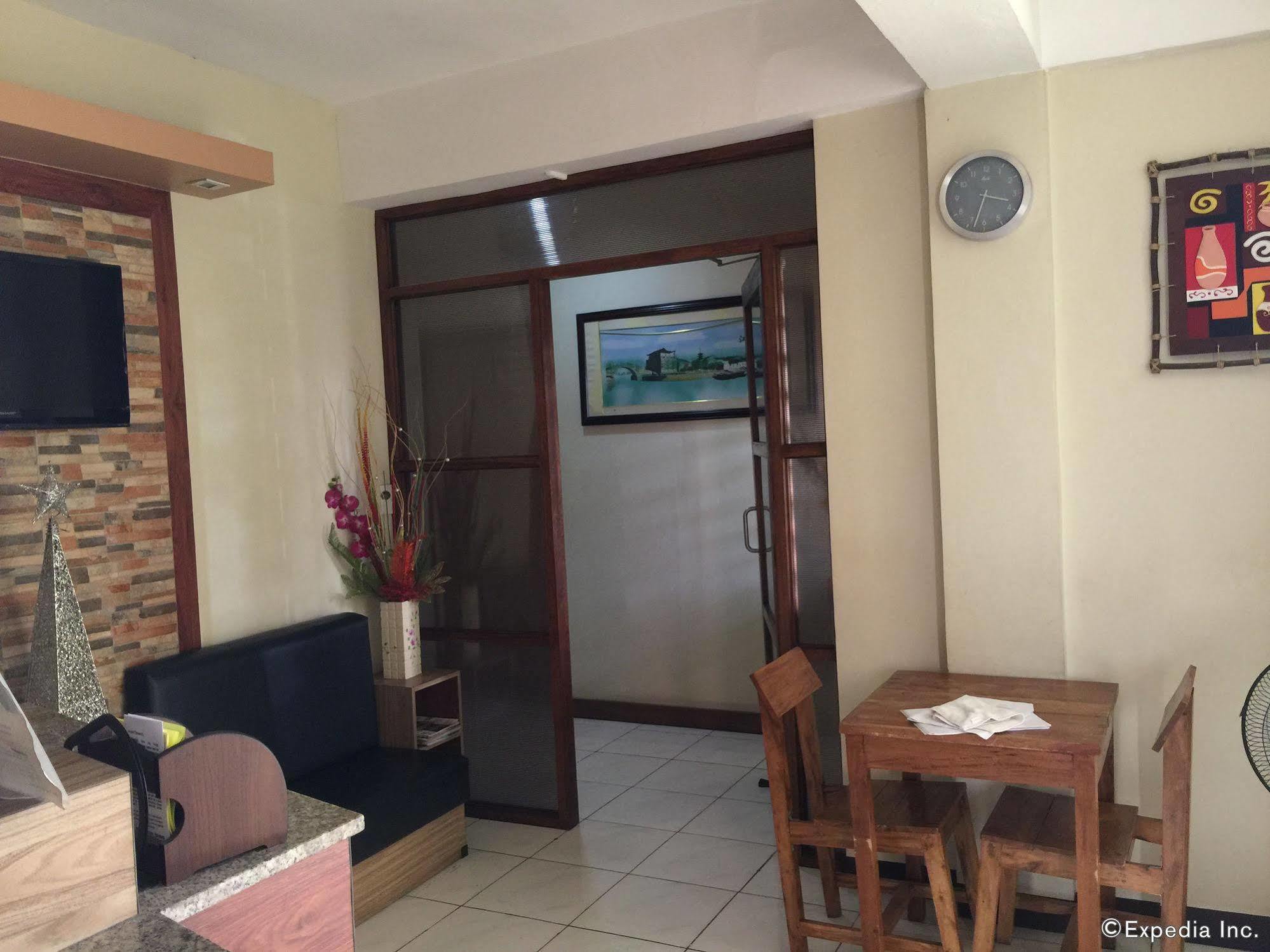 Qm Pension House Tagbilaran Eksteriør billede